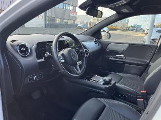 Mercedes B-klasse 200d AUTOMAAT picture 16