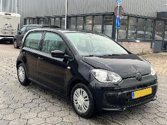 Volkswagen Up! 1.0 move up! BlueMotion picture 3