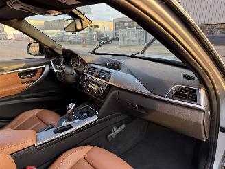 BMW 3-serie 320i High Executive picture 14