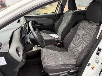 Toyota Yaris 1.5 Hybrid Aspiration picture 12