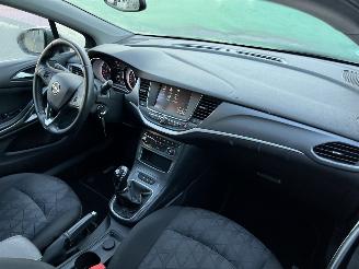 Opel Astra Sports Tourer 1.0 Turbo 120 Jaar Edition picture 11