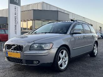Unfallwagen Volvo V-50 2.4i Summum 2004/9