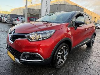Schadeauto Renault Captur 0.9 TCe Helly Hansen 2015/7