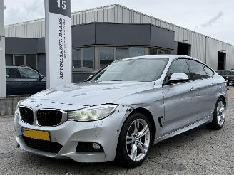 damaged passenger cars BMW 3-serie Gran Turismo 320i M Sport AUTOMAAT 2016/2