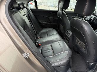 Jaguar XE 2.0 D Prestige picture 8