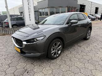 Schadeauto Mazda CX-30 2.0 e-SkyActiv-X M 2021/4