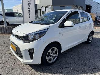 Schadeauto Kia Picanto 1.0 DPi ComfortLine 5p 2023/5