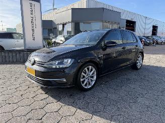 uszkodzony samochody osobowe Volkswagen Golf 1.5 TSI Highline 2019/7
