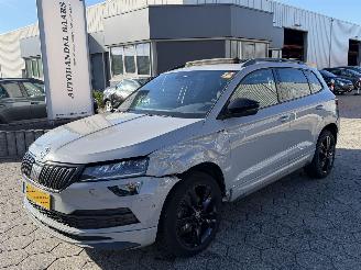 damaged passenger cars Skoda Karoq 1.5 TSI ACT Sportline Business 2020/1