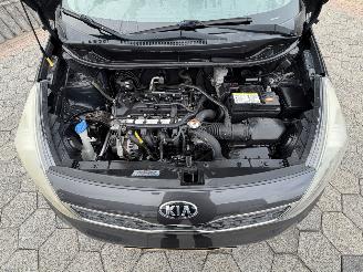 Unfallwagen Kia Rio 1.2 CVVT Super Pack 2014/2