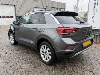 Volkswagen T-Roc T-ROC 1.5 TSI Life Edition picture 6