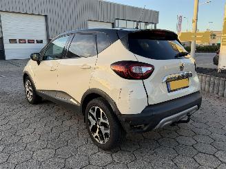 Renault Captur 1.2 TCe Intens picture 6