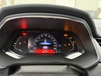 Renault Captur Automaat 1.3 TCe 140 Intens picture 18