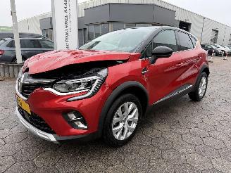 krockskadad bil auto Renault Captur Automaat 1.3 TCe 140 Intens 2021/2