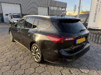 Ford Focus Wagon 1.0 EcoBoost Hybrid Titanium Style picture 7