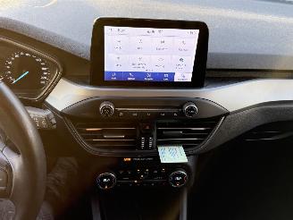 Ford Focus Wagon 1.0 EcoBoost Hybrid Titanium Style picture 19