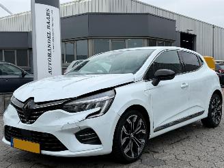 skadebil auto Renault Clio 1.0 TCe 90 Techno 2022/9