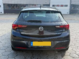 Opel Astra 1.0 Edition picture 5