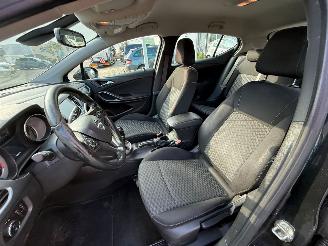 Opel Astra 1.0 Edition picture 15