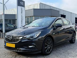 Schadeauto Opel Astra 1.0 Edition 2016/10