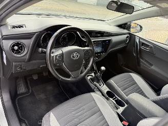 Toyota Auris 1.2T Aspiration Limited picture 17