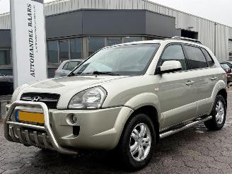 Avarii autoturisme Hyundai Tucson 2.0i Dynamic Sense 2006/11