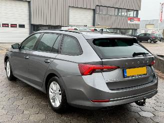 Skoda Octavia Combi 1.0 e-TSI Business Edition picture 6