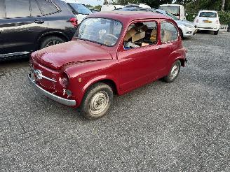 Fiat 600 OLDTIMER  1971. picture 2
