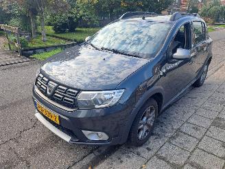Schadeauto Dacia Sandero 0.9 tce Bi-Fuel Stepway 2018/1