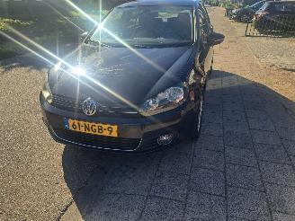 Vaurioauto  passenger cars Volkswagen Golf 1.2 TSI High Line 2010/8