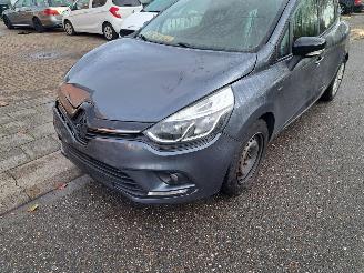 Renault Clio 0.9 TCe limited picture 2