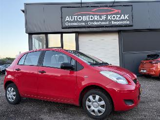 Gebrauchtwagen PKW Toyota Yaris 1.0 VVTi Acces AIRCO 5drs NIEUWE APK 2010/4