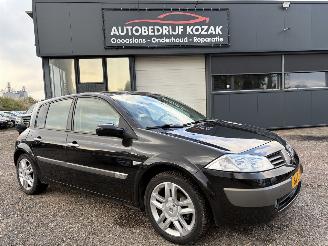 voitures voitures particulières Renault Mégane 1.6-16V Privilege Luxe LPG/G3 NIEUWE APK 2005/5