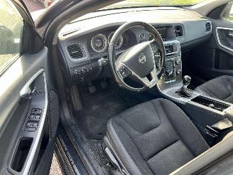 Volvo V-60 2.0 D4 Momentum picture 5