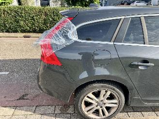 Volvo V-60 2.0 D4 Momentum picture 7