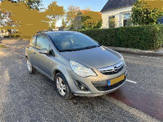 Avarii autoturisme Opel Corsa 1.2-16V 2013/5