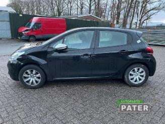 Peugeot 208 208 I (CA/CC/CK/CL), Hatchback, 2012 / 2019 1.2 Vti 12V PureTech 82 picture 2