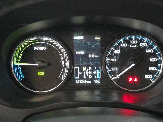 Mitsubishi Outlander 2.0 PHEV Instyle+ picture 24