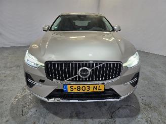 Volvo Xc-60 2.0 T8 TwinEngine Bright AWD picture 2