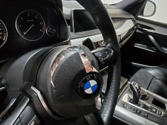 BMW X5 M50D picture 12