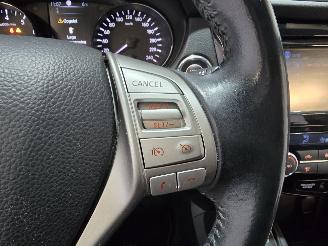 Nissan Qashqai 1.2 N-Connecta picture 30