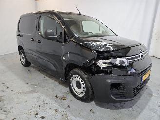 krockskadad bil auto Citroën Berlingo 1.5 BlueHDI Club 2020/10
