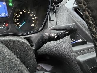 Ford Transit 290 2.0 TDCI L2H1 Limited picture 29