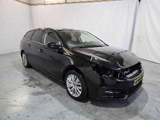 Coche accidentado Peugeot 308 1.2 PureTech Blue Lease 2020/4