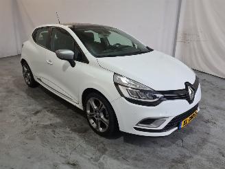uszkodzony samochody osobowe Renault Clio 0.9 TCe Bose 2018/3