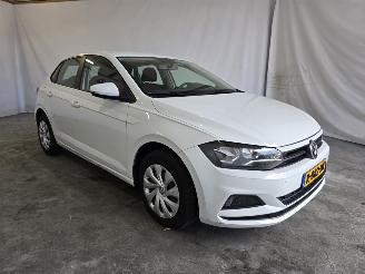 Schadeauto Volkswagen Polo 1.0 MPI Comfortline 2019/2
