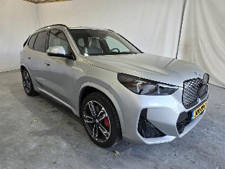 Schadeauto BMW iX1 eDrive20 67 kWh 2026/1