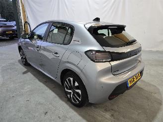 Peugeot 208 1.2 PureTech 75 Style picture 5