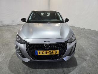 Peugeot 208 1.2 PureTech 75 Style picture 2