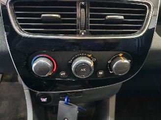 Renault Clio 0.9 TCe Limited picture 27